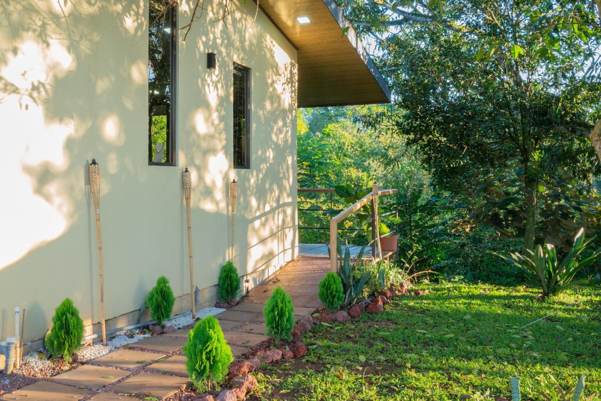 شقة Modern Loft Inside A Beautiful Farm General Viejo المظهر الخارجي الصورة