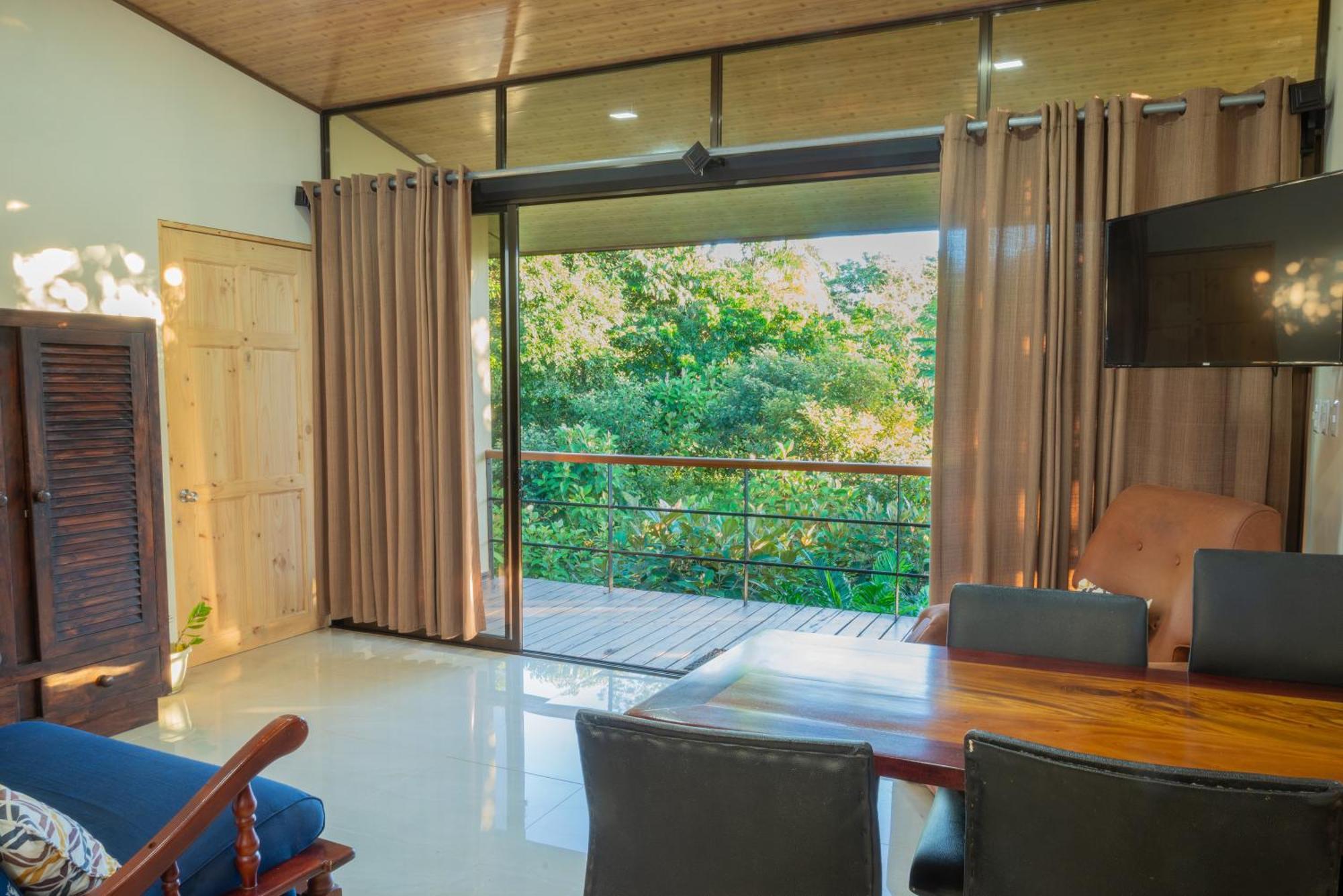 شقة Modern Loft Inside A Beautiful Farm General Viejo المظهر الخارجي الصورة