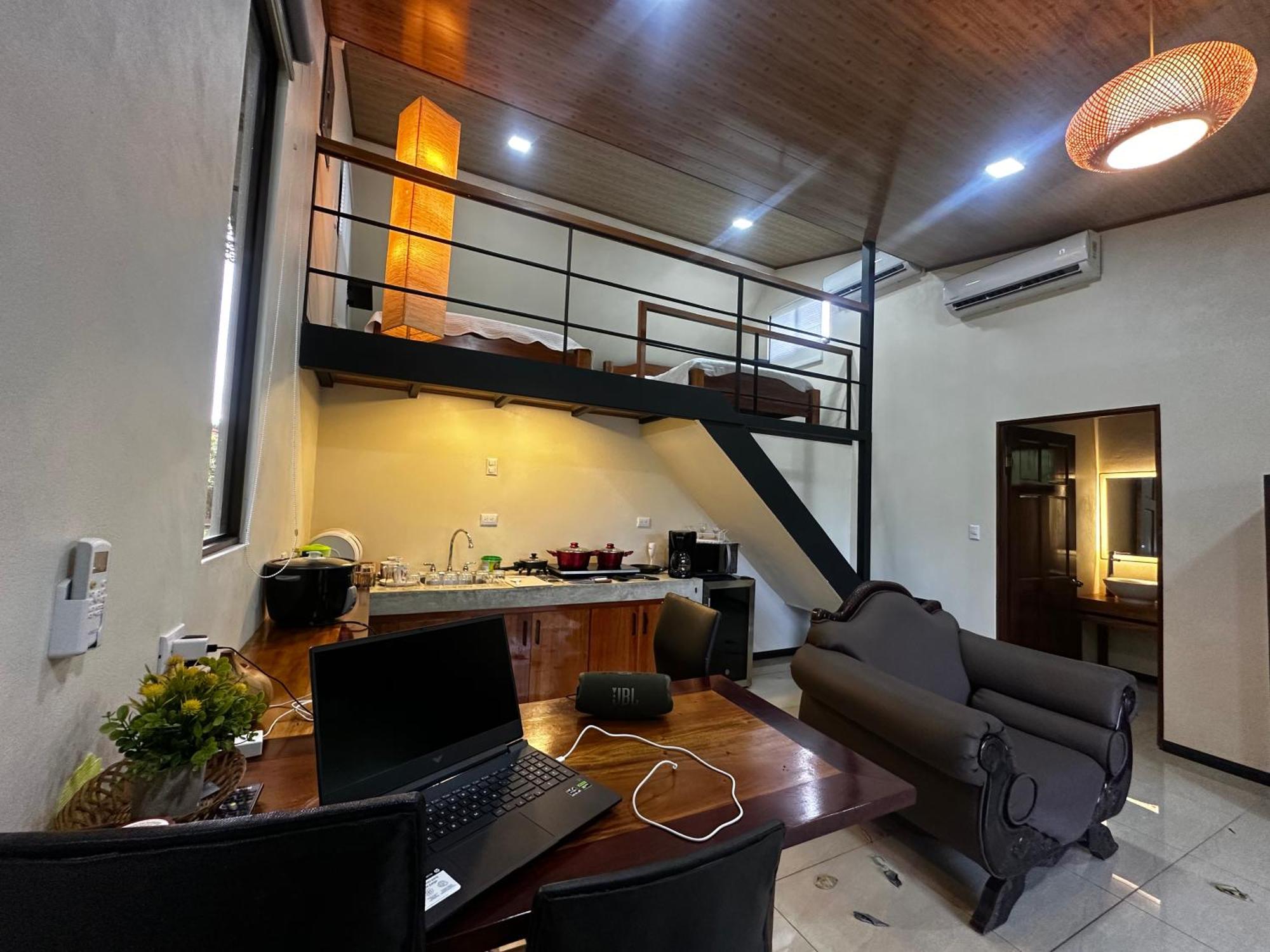 شقة Modern Loft Inside A Beautiful Farm General Viejo المظهر الخارجي الصورة
